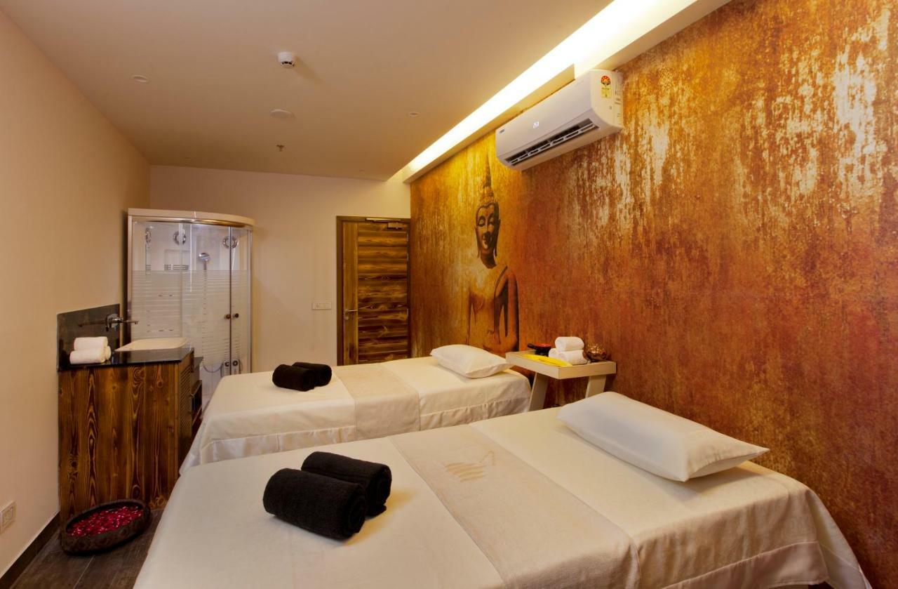 Country Inn Premier Amritsar, 10 Min From Golden Temple Esterno foto